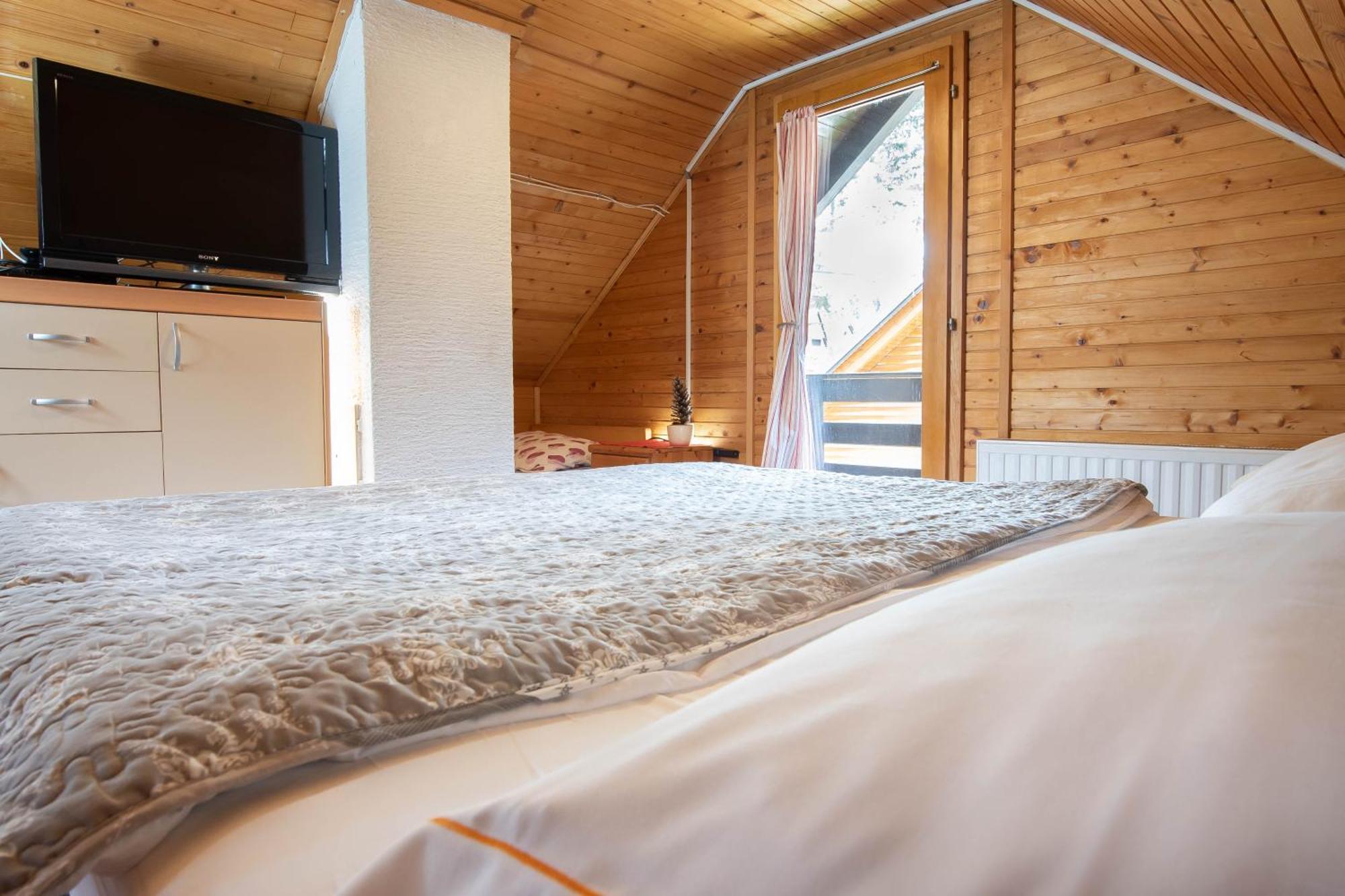 Cabin Storzek Hočko Pohorje Buitenkant foto